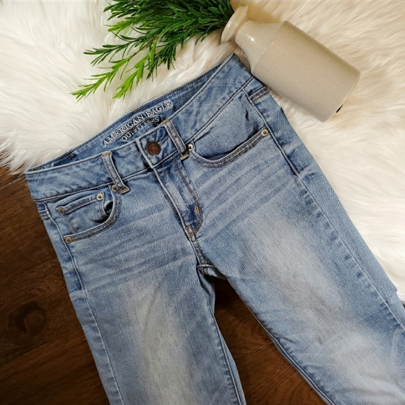 American Eagle Outfitters Denim - AEO Super Stretch Straight Jean's | sz 2 | blue